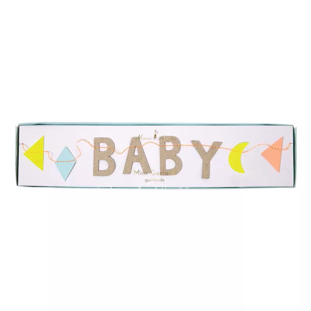 طفل صغير جارلاند