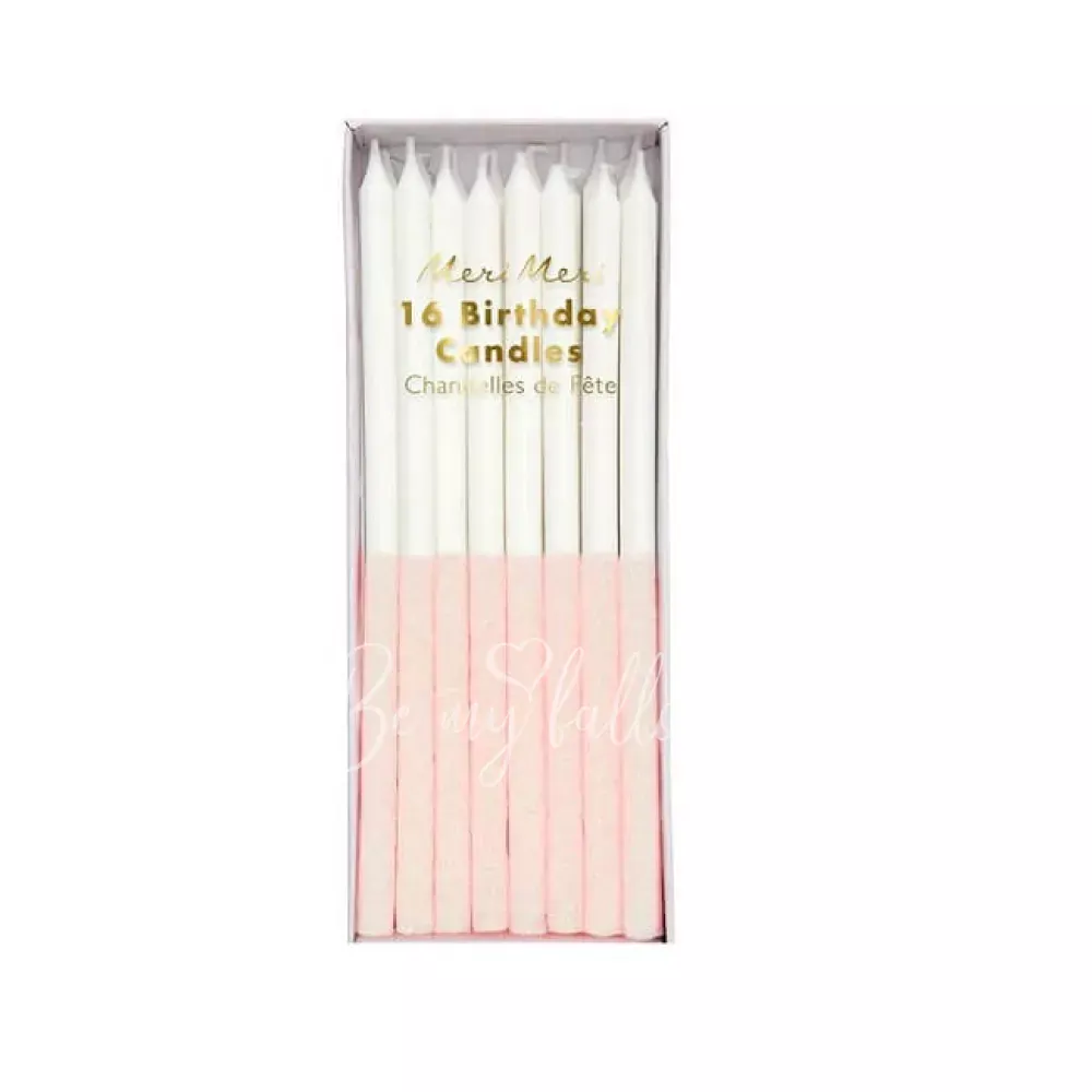 Бледно-розовые свечи с блестками