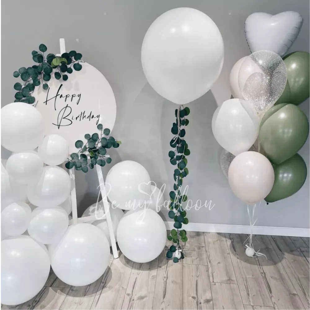A bouquet of balloons for a birthday