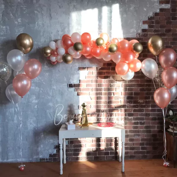 Holiday Balloon Bouquet