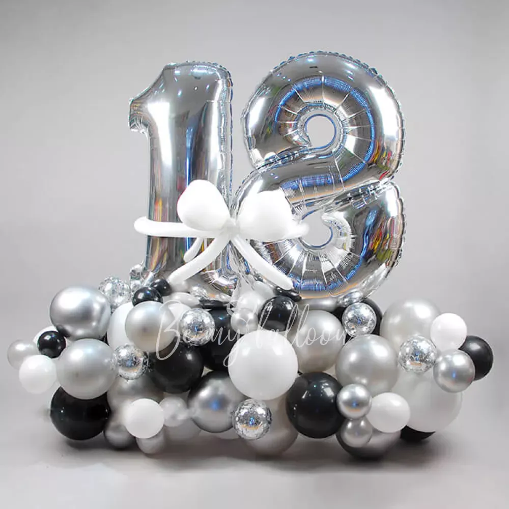 18 Years Balloon garland composition 